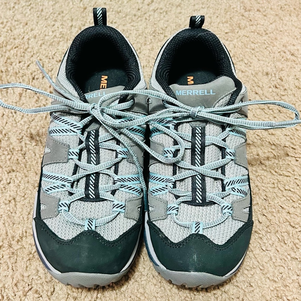 Merrell Black and Gray Outdoor Shoes size 7